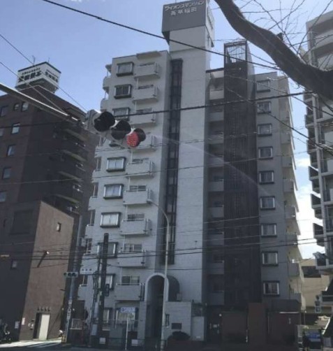 外観: