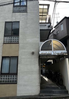 外観: