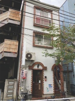 外観: