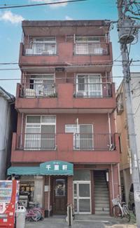 外観: